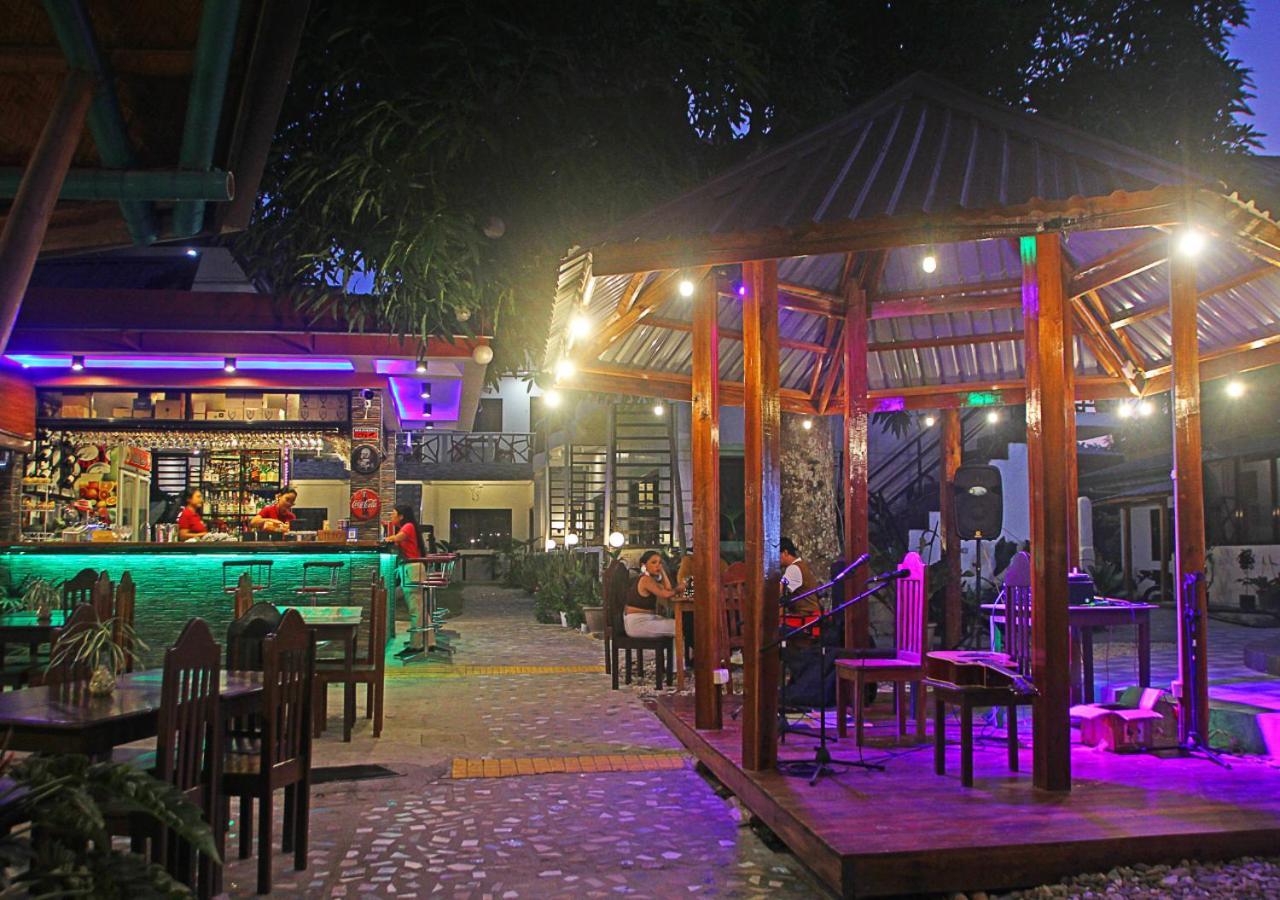 Hotel Oasis Port Barton San Vicente  Exterior foto